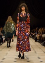 バーバリー プローサム 2015-16年秋冬コレクション - 美しいキルトに魅せられた英国ボヘミアン｜写真52