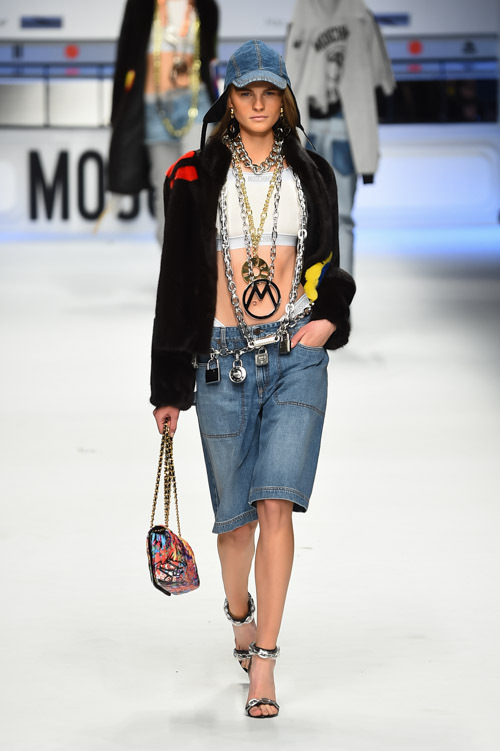 モスキーノ(MOSCHINO) 2015-16年秋冬ウィメンズコレクション  - 写真96