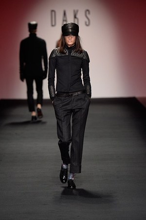 ダックス(DAKS) 2015-16年秋冬ウィメンズ&メンズコレクション  - 写真14