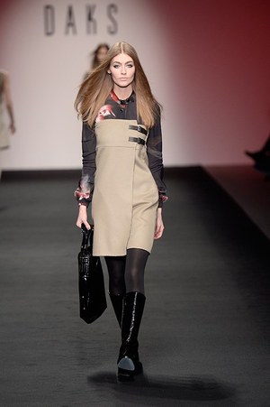 ダックス(DAKS) 2015-16年秋冬ウィメンズ&メンズコレクション  - 写真25