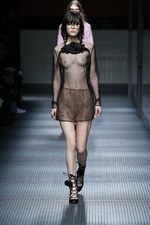 グッチ 2015-16年秋冬ウィメンズコレクション - ノスタルジックな音色が奏でるコンテンポラリー｜写真7