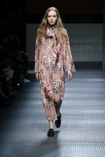 グッチ 2015-16年秋冬ウィメンズコレクション - ノスタルジックな音色が奏でるコンテンポラリー｜写真10