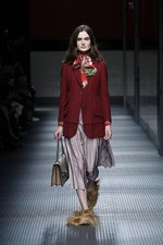 グッチ 2015-16年秋冬ウィメンズコレクション - ノスタルジックな音色が奏でるコンテンポラリー｜写真11