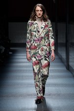 グッチ 2015-16年秋冬ウィメンズコレクション - ノスタルジックな音色が奏でるコンテンポラリー｜写真31