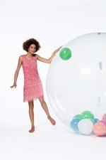 夏が待ち遠しくなる、プリーツ プリーズ イッセイ ミヤケ 2011年春夏コレクション　｜写真6