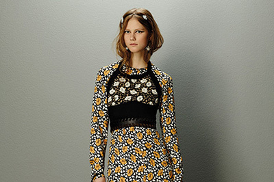 ウェッジソール｜マルニからカプセルコレクション登場 - 60'sの若々しい魅力漂う、ウェア＆小物