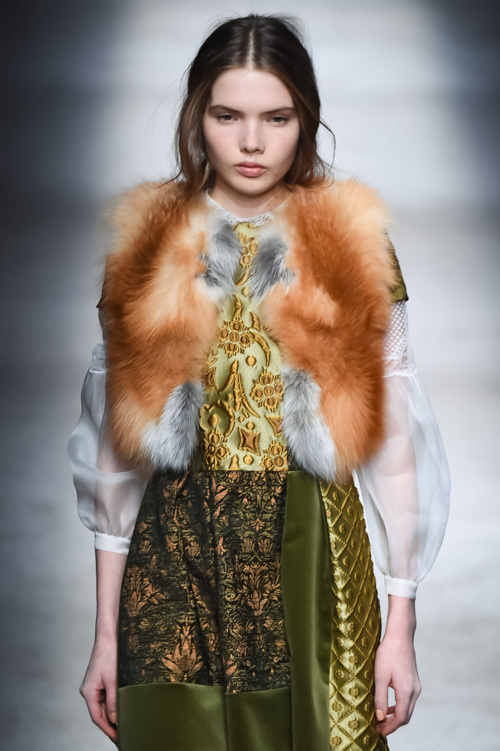 アルベルタ フェレッティ(ALBERTA FERRETTI) 2015-16年秋冬ウィメンズコレクション  - 写真42