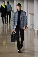 エルメス 2015-16年秋冬メンズコレクション - 上質と洗練をまといながら、都会を“そぞろ歩き”｜写真26