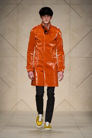 バーバリー プローサム(BURBERRY PRORSUM)、2011-12年秋冬メンズ 