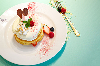 「焼きマシュマロとホワイトチョコのパンケーキ」