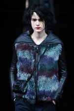 エンポリオ アルマーニ 2015-16年秋冬コレクション - 溶け合うカラーで魅せるエレガンス｜写真4
