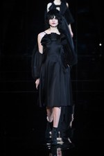 エンポリオ アルマーニ 2015-16年秋冬コレクション - 溶け合うカラーで魅せるエレガンス｜写真95