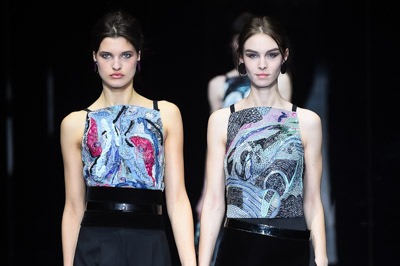 ジョルジオ アルマーニ 2015-16年秋冬 ウィメンズ コレクション