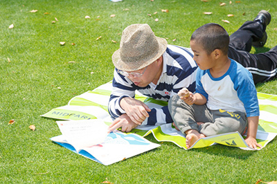 ハイボール｜東京ミッドタウンで「OPEN THE PARK」開催、芝生広場で楽しむヨガやハイボールカフェ