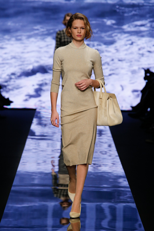 マックスマーラ(Max Mara) 2015-16年秋冬ウィメンズコレクション  - 写真9