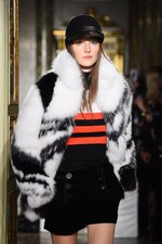 エミリオ・プッチ 2015-16年秋冬コレクション - 夜空に瞬く星たちのような優美さ｜写真14