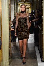 エミリオ・プッチ 2015-16年秋冬コレクション - 夜空に瞬く星たちのような優美さ｜写真54