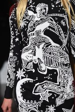 エミリオ・プッチ 2015-16年秋冬コレクション - 夜空に瞬く星たちのような優美さ｜写真86