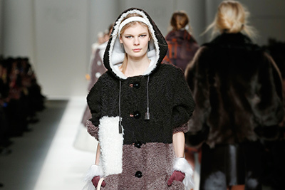 フェンディ 2015-16年秋冬 ウィメンズ コレクション