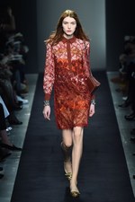 ボッテガ・ヴェネタ 2015-16年秋冬コレクション - 視覚での遊び、想像力を掻き立てる色彩｜写真46