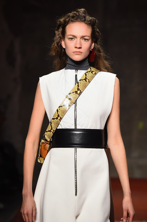 マルニ(MARNI) 2015-16年秋冬ウィメンズコレクション  - 写真2