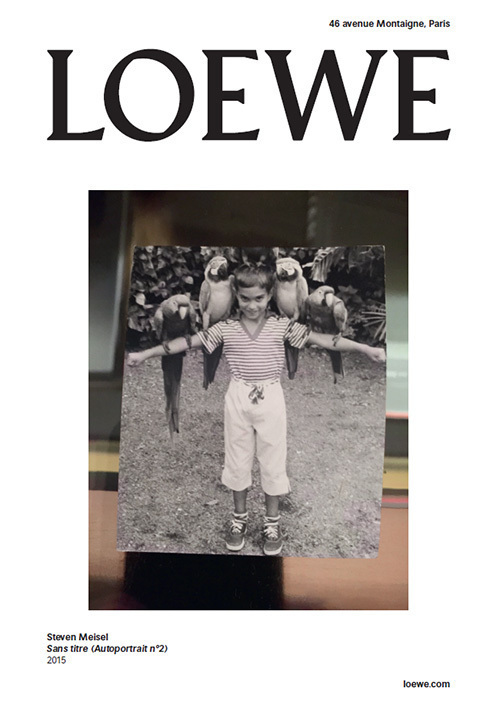 ロエベ、15年秋冬ウィメンズの広告を公開 - スティーヴン・マイゼルの未発表作品や“パズル バッグ” | 写真