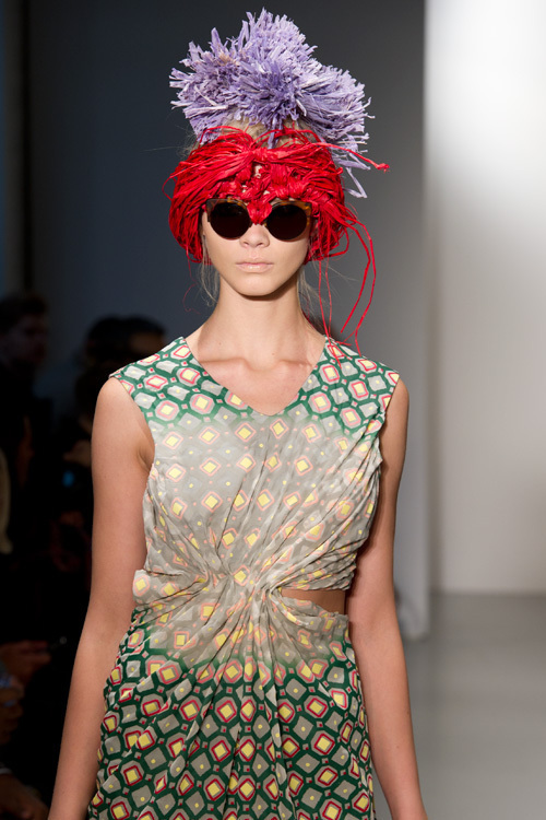 ルイーズ グレイ 2011年春夏<span>コレクション</span> - 写真6