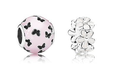 キュービックジルコニア｜パンドラから春の新作が登場、エナメルやシルバーを使ったプリムローズやバタフライのチャーム＆リング