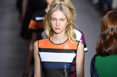 セドリック シャルリエ 2015-16年秋冬コレクション - ミニマルさは、爽やかな予兆を連れて