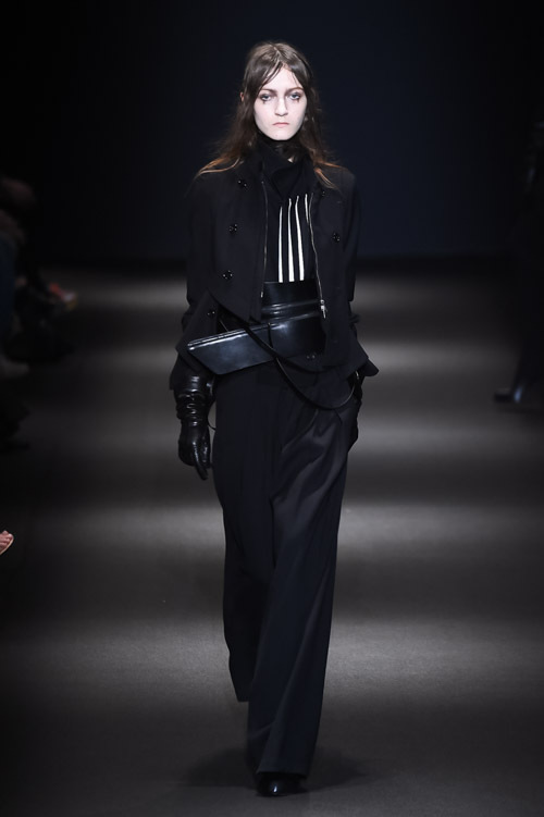 アン ドゥムルメステール(ANN DEMEULEMEESTER) 2015-16年秋冬ウィメンズコレクション  - 写真2