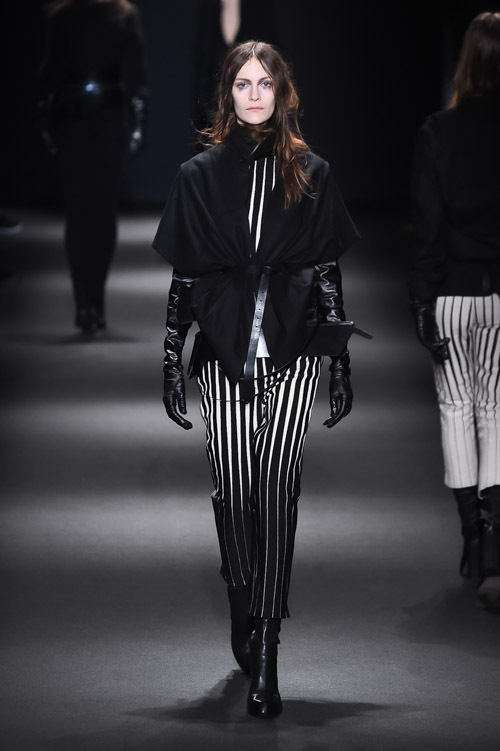 アン ドゥムルメステール(ANN DEMEULEMEESTER) 2015-16年秋冬ウィメンズコレクション  - 写真9