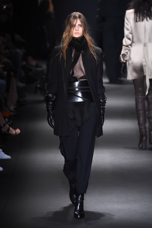 アン ドゥムルメステール(ANN DEMEULEMEESTER) 2015-16年秋冬ウィメンズコレクション  - 写真18