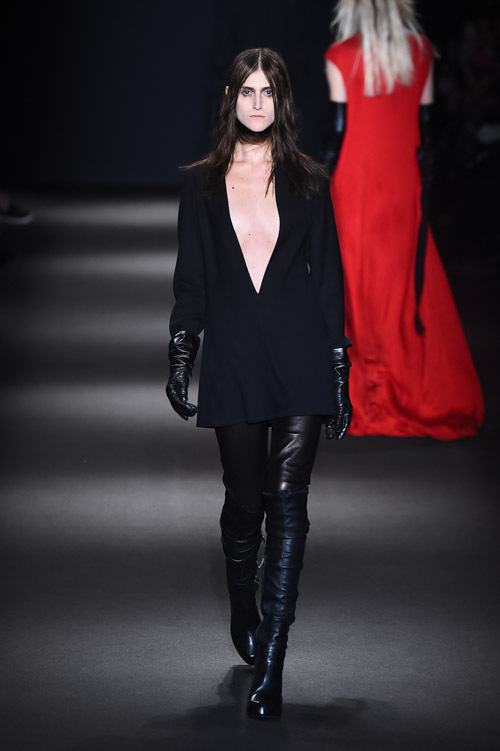 アン ドゥムルメステール(ANN DEMEULEMEESTER) 2015-16年秋冬ウィメンズコレクション  - 写真27