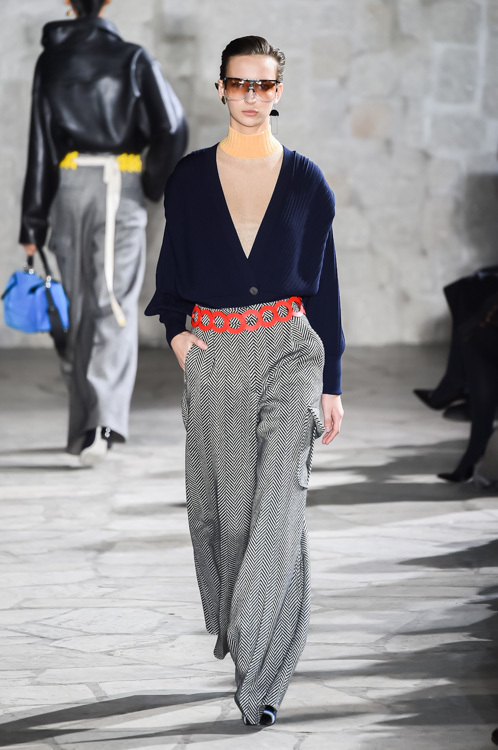 ロエベ(LOEWE) 2015-16年秋冬ウィメンズコレクション シルエット - 写真11