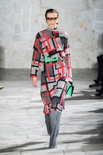ロエベ 2015-16年秋冬コレクション - 色彩・質感を味方につけ、未来を見据え突き進む｜写真9