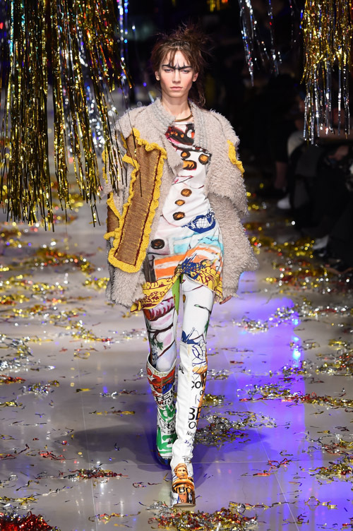 ヴィヴィアン・ウエストウッド ゴールドレーベル(Vivienne Westwood Gold Label) 2015-16年秋冬ウィメンズコレクション  - 写真55