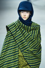 ケンゾー 2015-16年秋冬コレクション - 森と共生するためのエッジィなストリート｜写真28