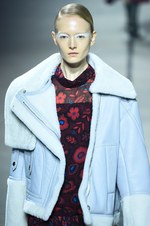 ケンゾー 2015-16年秋冬コレクション - 森と共生するためのエッジィなストリート｜写真51