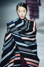 ケンゾー 2015-16年秋冬コレクション - 森と共生するためのエッジィなストリート｜写真53