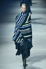 ケンゾー 2015-16年秋冬コレクション - 森と共生するためのエッジィなストリート｜写真68