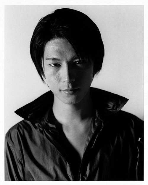 荒木経惟の写真展「男 ―アラーキーの裸ノ顔―」表参道ヒルズで 荒木経惟の写真展「男 ―アラーキーの裸ノ顔―」表参道ヒルズで