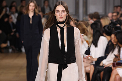 2015-16年秋冬パリコレクション｜クロエ 2015-16年秋冬コレクション - ロマンティックに香る、飾らないクラシシズム