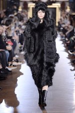 ステラ マッカートニー 2015-16年冬コレクション - シルエットが映し出す、女性の豊かな感受性｜写真30