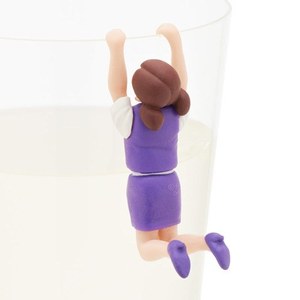 「コップのフチ子展」が浦和パルコで - 躍動感あふれるフチ子写真を大公開｜写真1