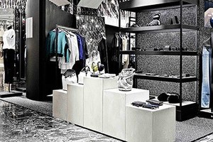 アレキサンダー ワンが伊勢丹新宿店に、半年間の限定ストア - デニムラインや限定Tなど