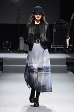 アニエスベー 2015-16年秋冬コレクション - アーティな服はマニッシュにまとう｜写真28