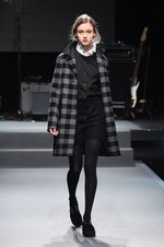 アニエスベー 2015-16年秋冬コレクション - アーティな服はマニッシュにまとう｜写真36