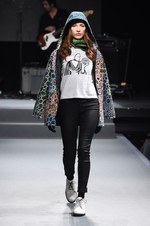 アニエスベー 2015-16年秋冬コレクション - アーティな服はマニッシュにまとう｜写真54