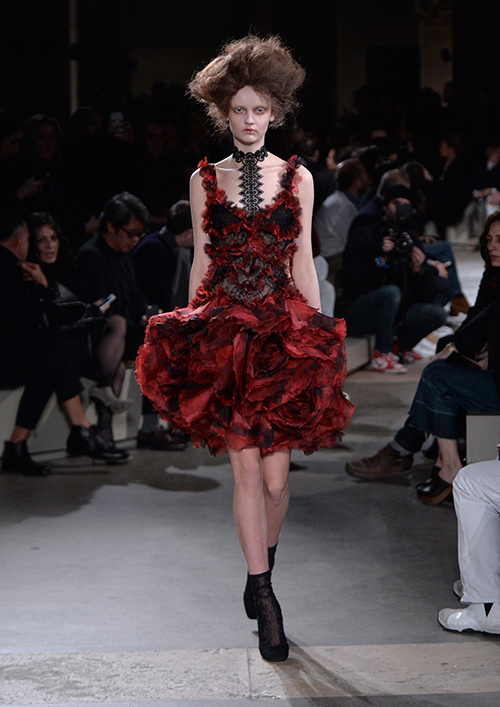 アレキサンダー・マックイーン(Alexander McQueen) 2015-16年秋冬ウィメンズコレクション  - 写真29