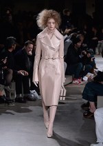 アレキサンダー・マックイーン 2015-16年秋冬コレクション - 優雅に咲き、一瞬にして朽ちる薔薇｜写真5